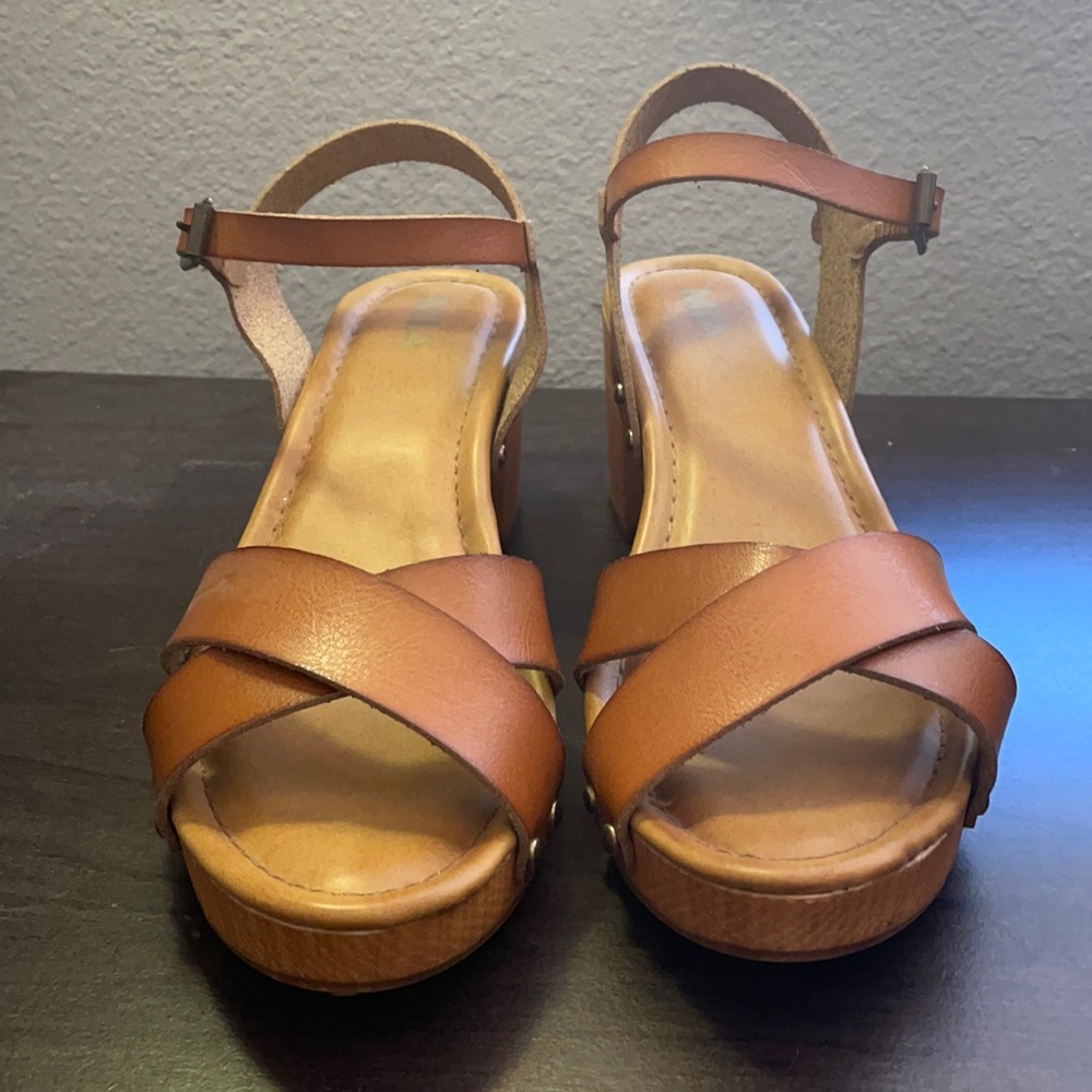 Mia Susan Platform Block Sandal